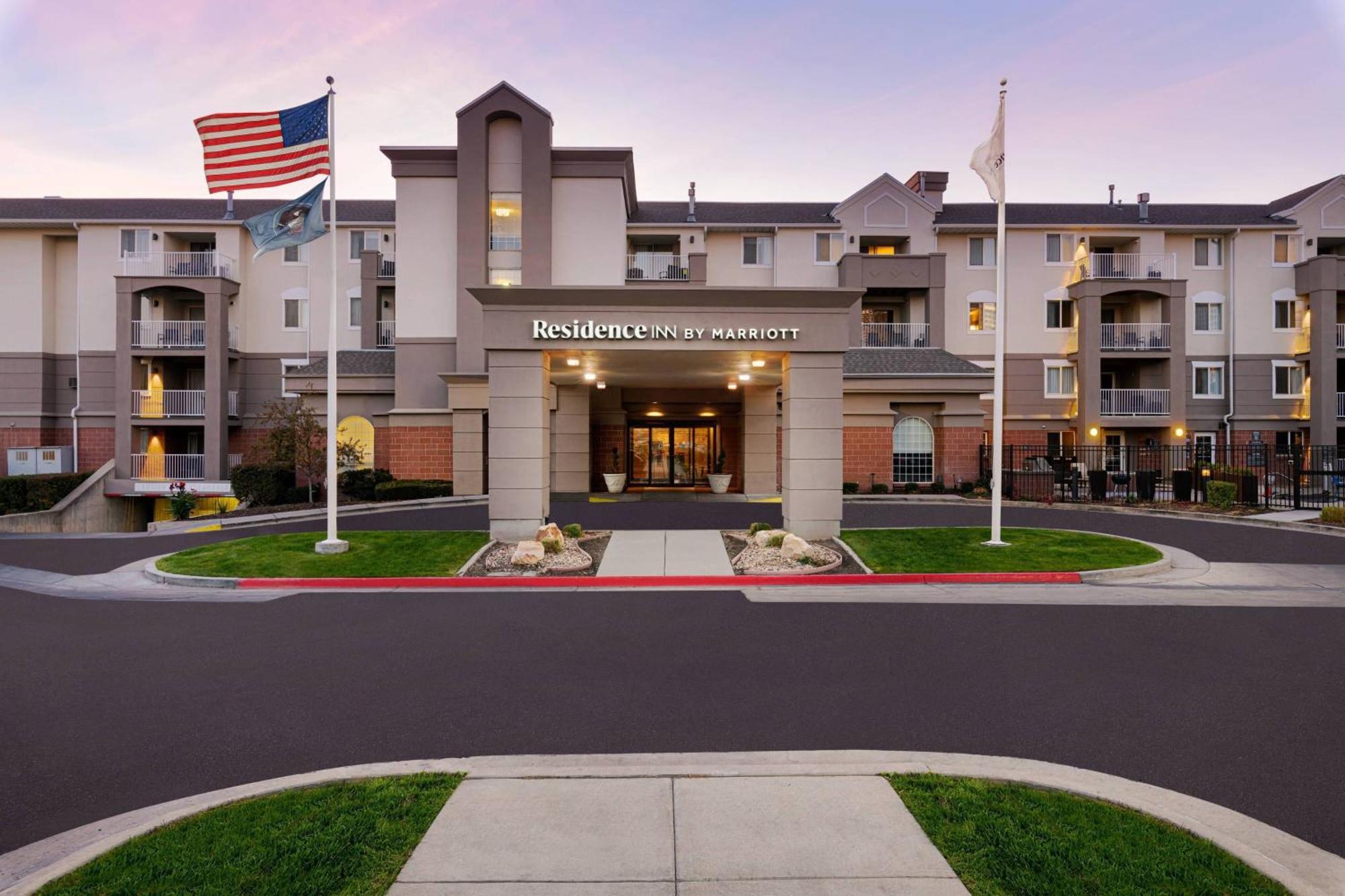 Residence Inn By Marriott Salt Lake City Downtown Екстериор снимка