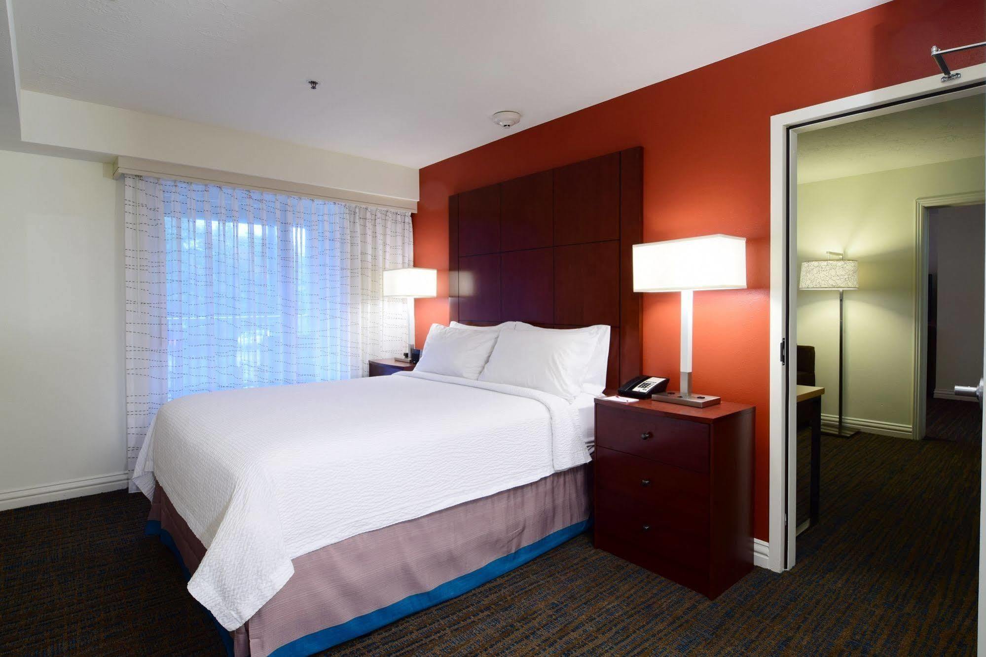 Residence Inn By Marriott Salt Lake City Downtown Екстериор снимка